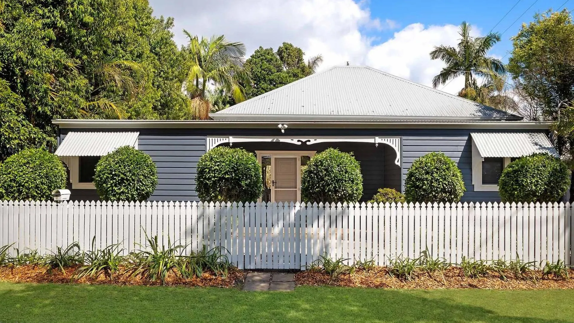Holiday home A Perfect Stay Aaloka Bay Byron Bay Australia